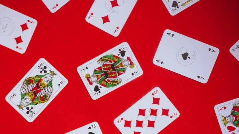 Lý do game đánh bài rút tiền atm